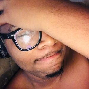 Meet your Posher, Jamari